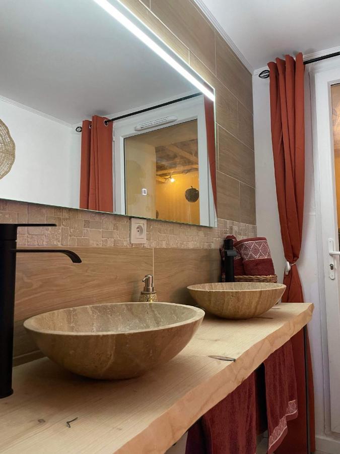 Velours & Balneo Apartment แซงต์-นาแซร์ ภายนอก รูปภาพ
