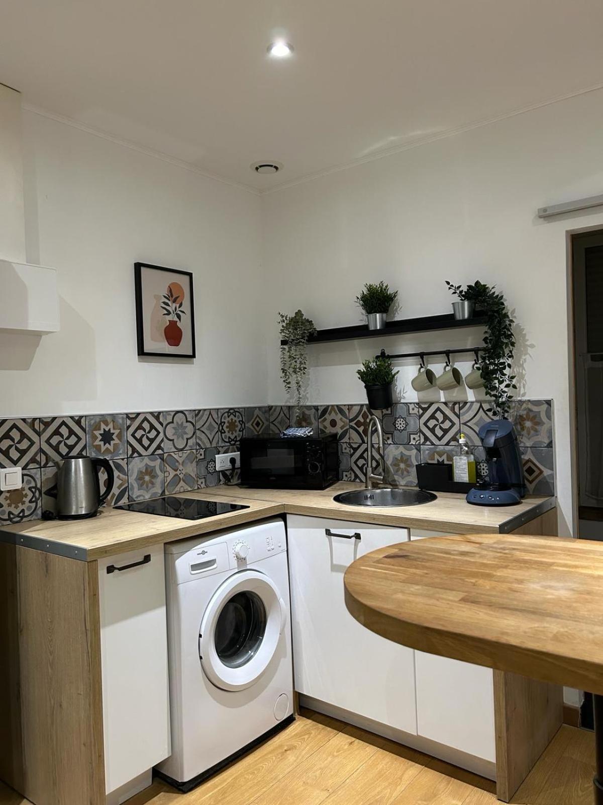 Velours & Balneo Apartment แซงต์-นาแซร์ ภายนอก รูปภาพ
