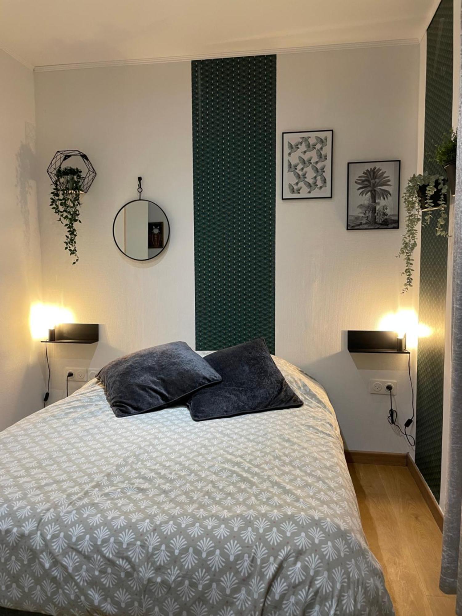 Velours & Balneo Apartment แซงต์-นาแซร์ ภายนอก รูปภาพ